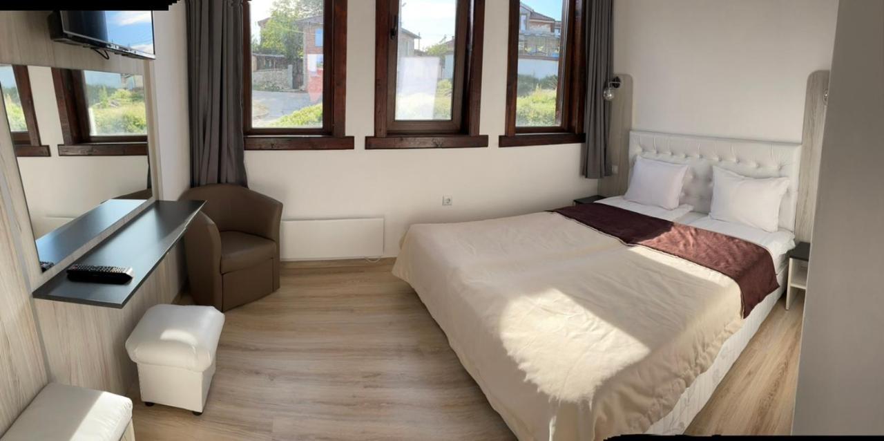 Гостоприемница Георги Kalofer Extérieur photo